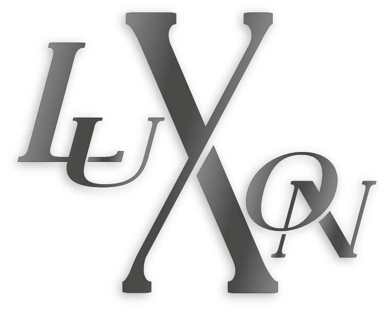 logo luxon version black